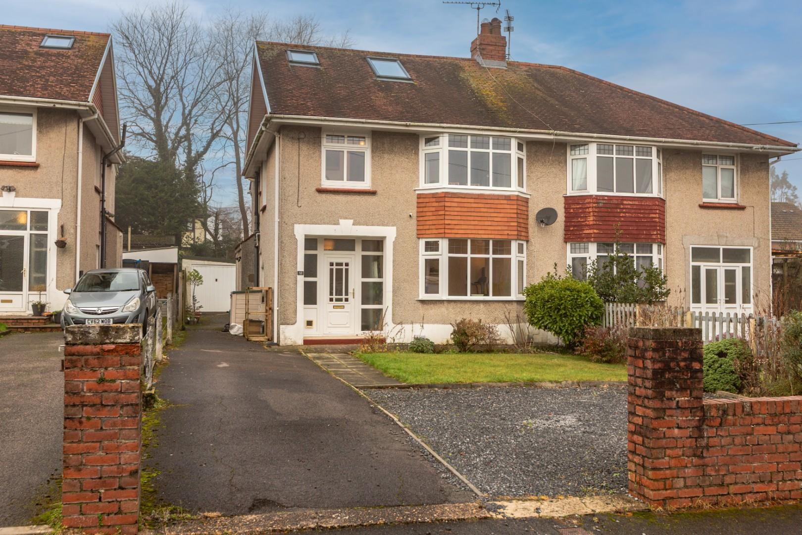 Green Close, Mayals, Swansea, SA3 5DW